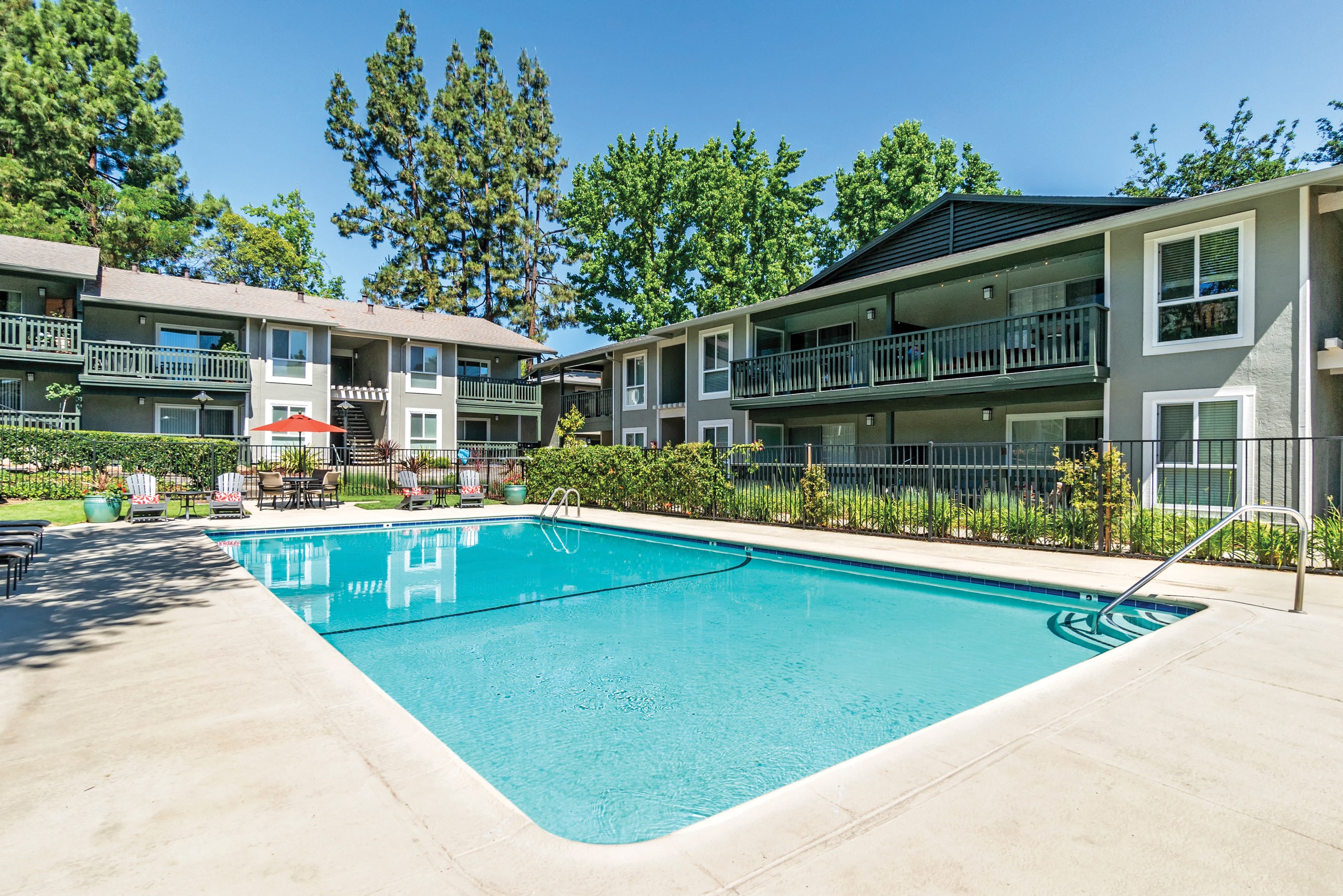 Pleasanton Glen Apartments Image 18